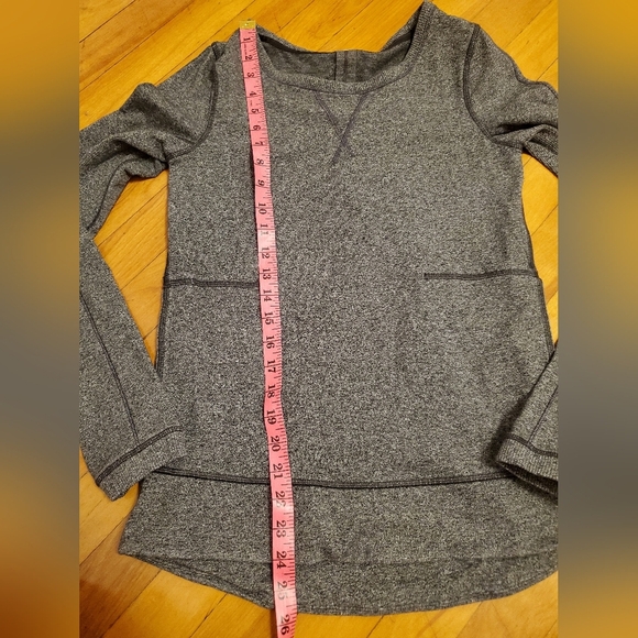 Lululemon Exhalation Pullover II. Heathered grey. Size 2. - Picture 10 of 12
